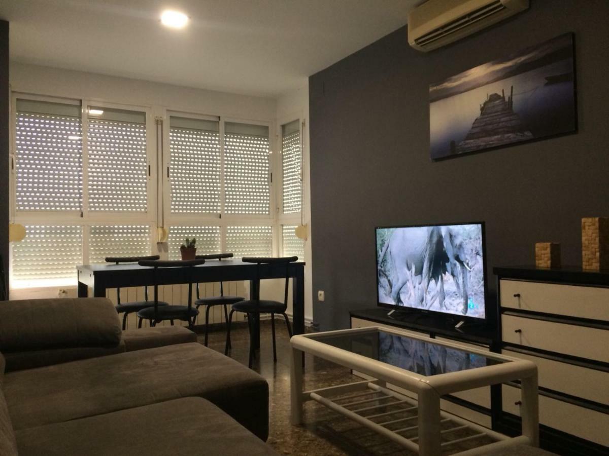 Amplio Y Comodo Apartamento Con Parking Apartment Валенсия Екстериор снимка