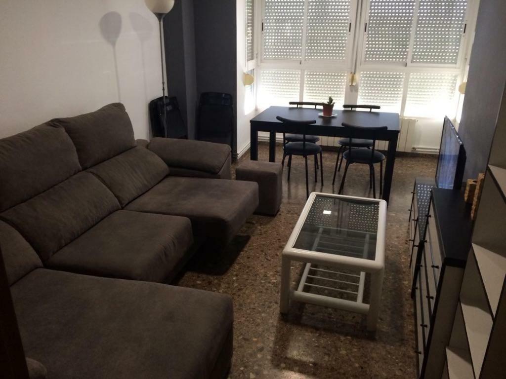Amplio Y Comodo Apartamento Con Parking Apartment Валенсия Екстериор снимка