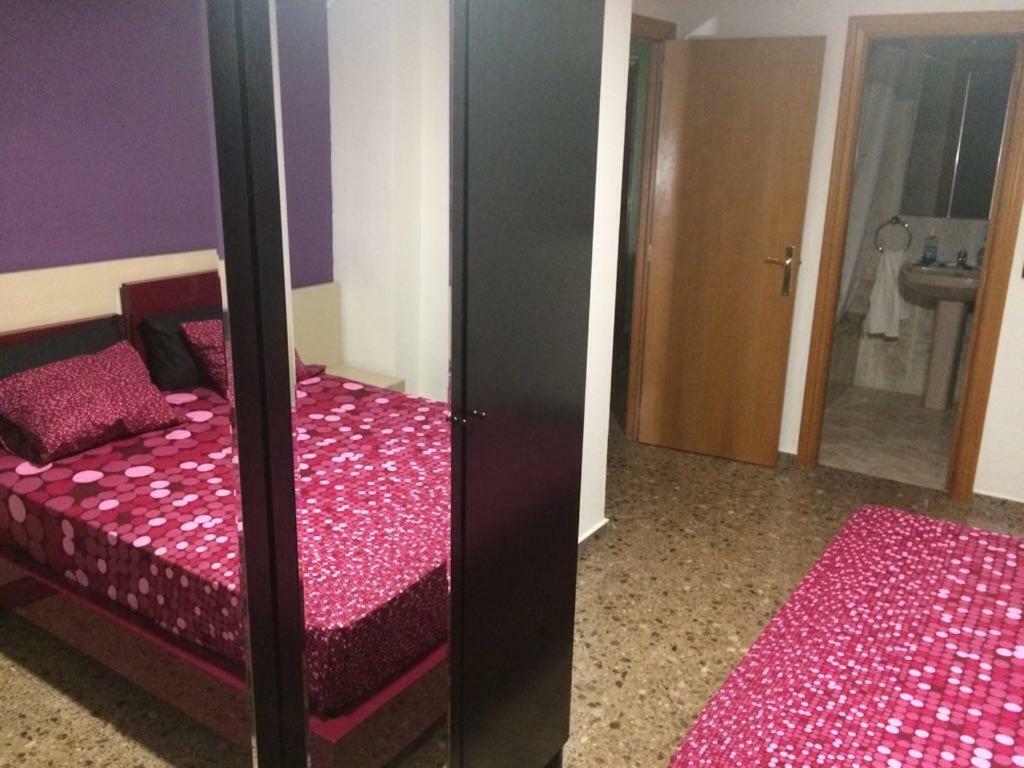 Amplio Y Comodo Apartamento Con Parking Apartment Валенсия Екстериор снимка